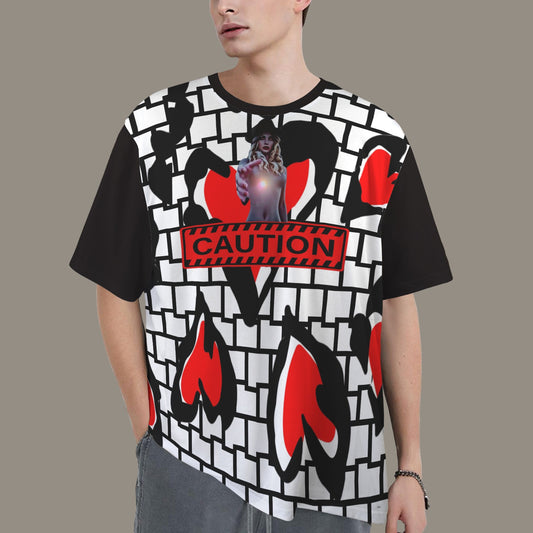 RANSIE FIGURE RED CAUTION T-SHIRT BLACK/WHITE - DISTRESSED NEVERLAND