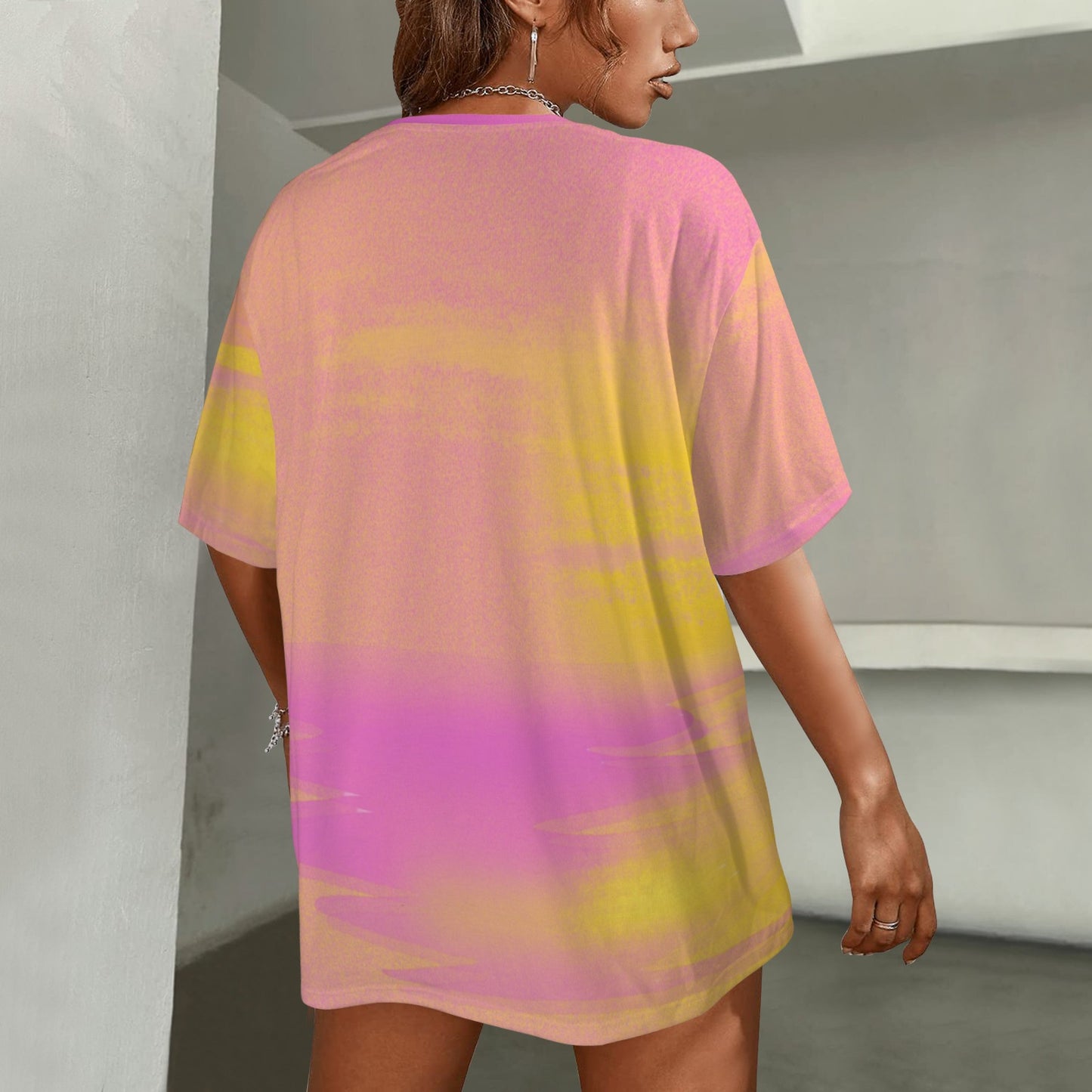 Se Son Rose Petals T-Shirt