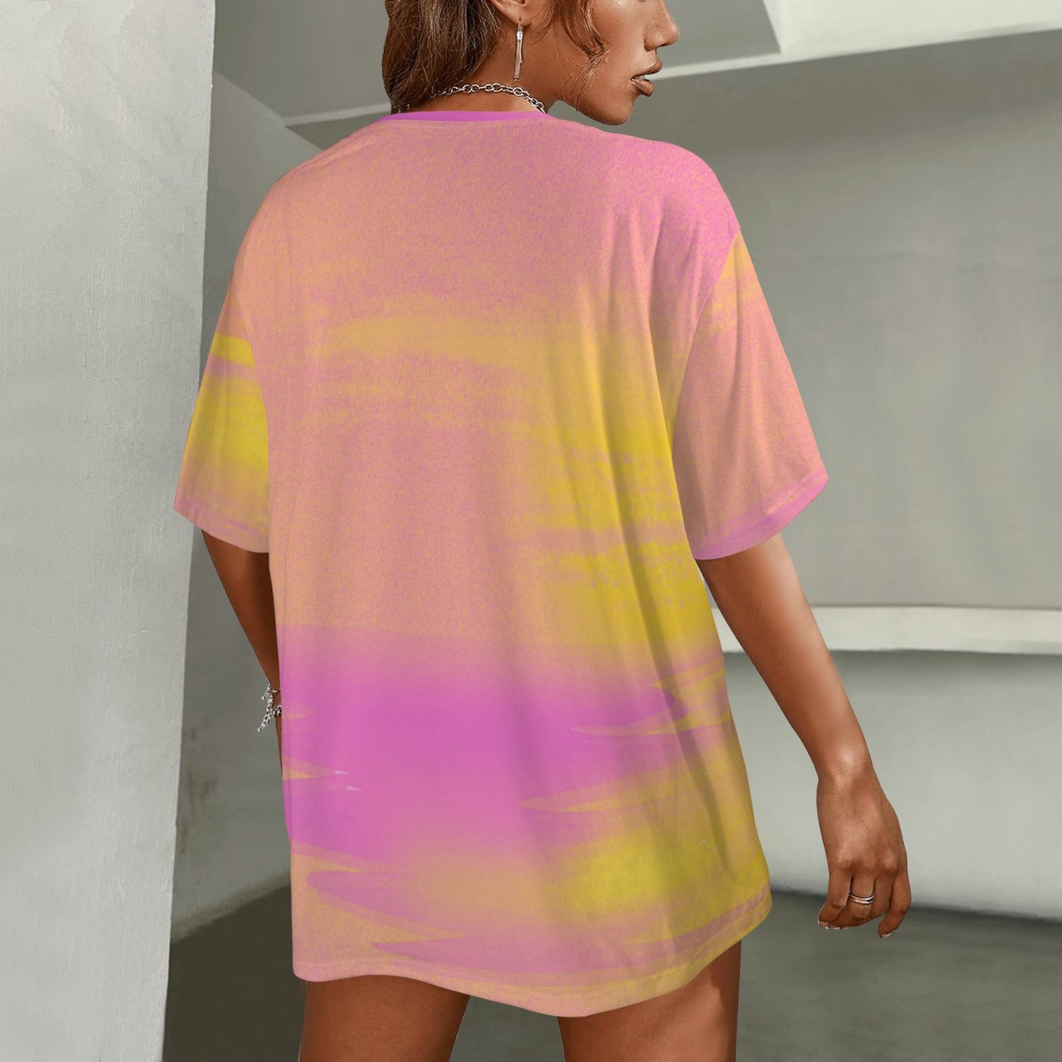 Se Son Rose Petals T-Shirt