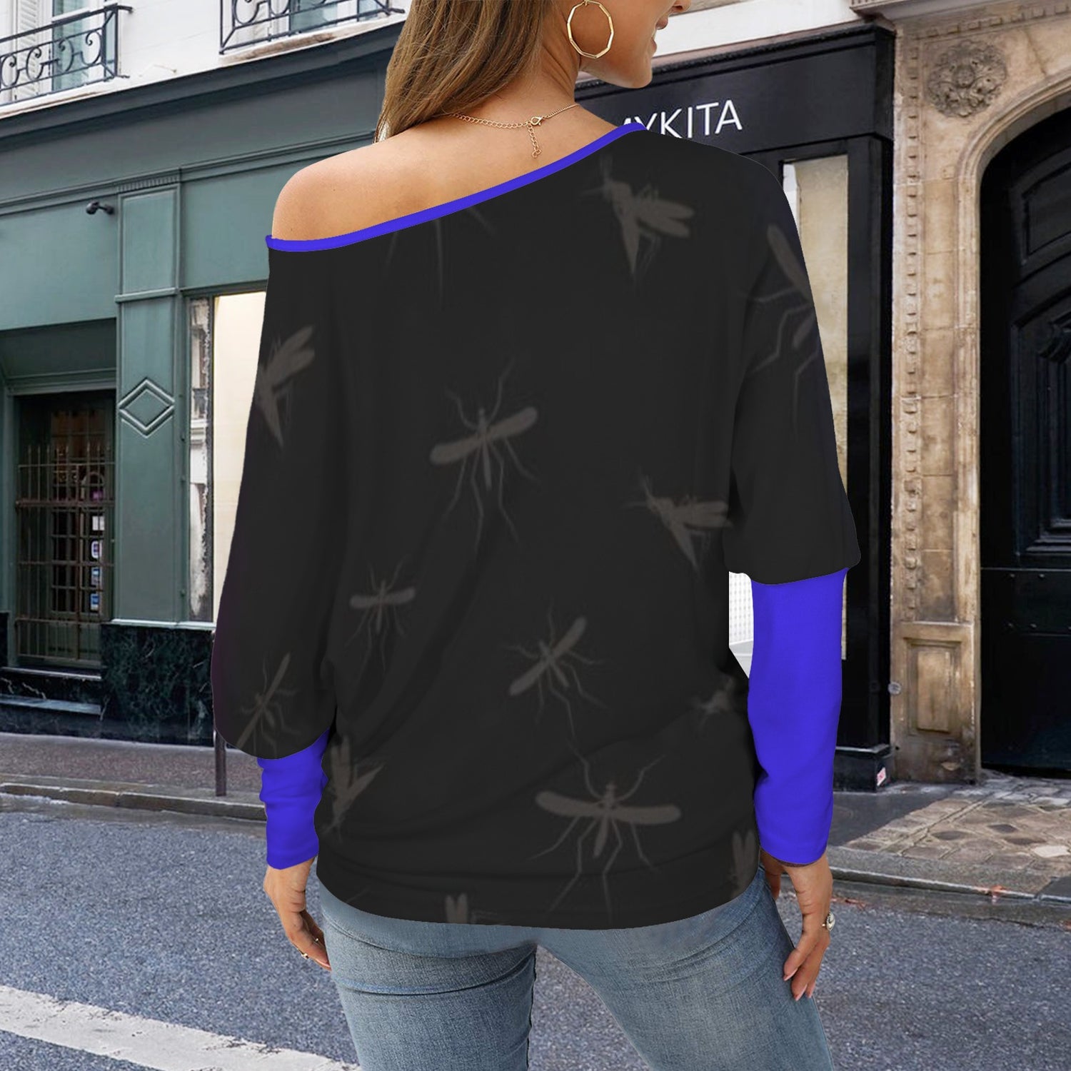 Mosquitoes Sweater Blue Sleeve