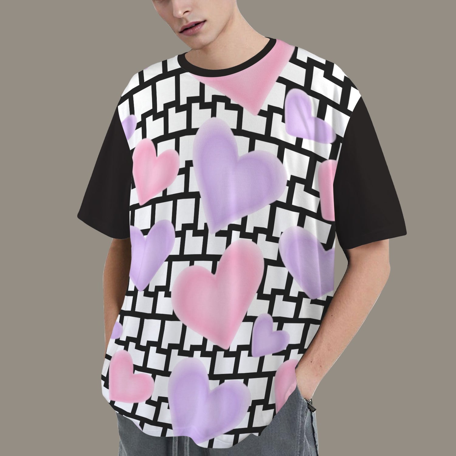 SE SON ROSE T-SHIRT -PINK LILAC HEARTS WHITE/BLACK WALL - SOLID BLACK BACK
