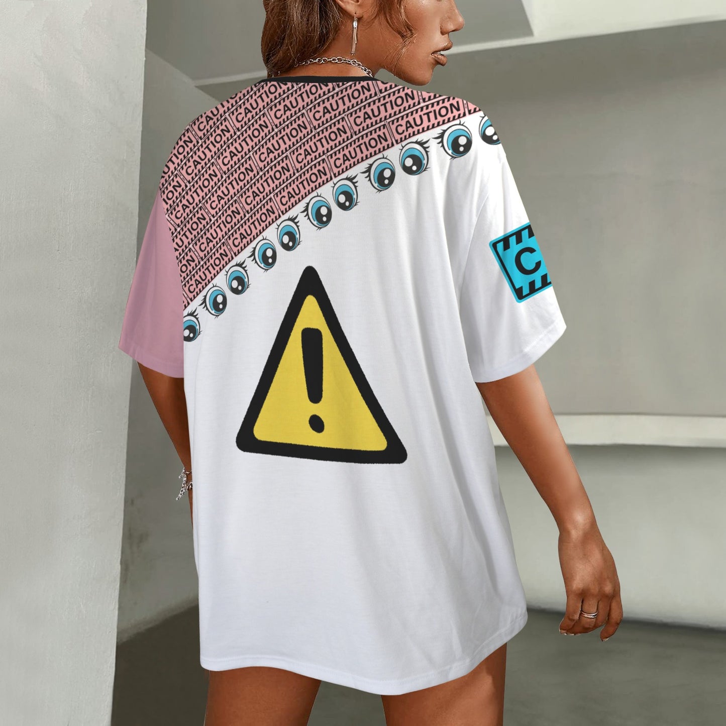 CAUTION Portrait with neck Black Collar