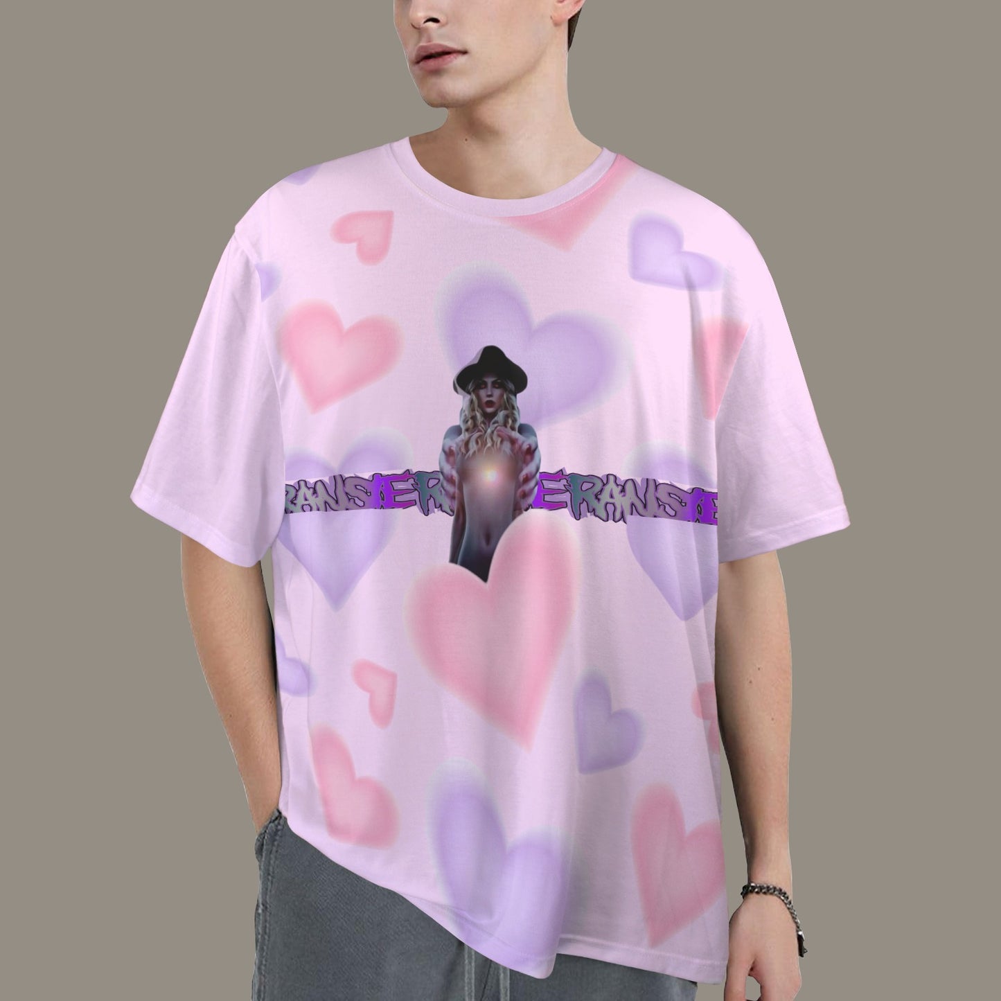 RANSIE IN NEVERLAND FIGURE HEARTS T-SHIRT LIGHT PINK- DISTRESSED NEEVRLAND