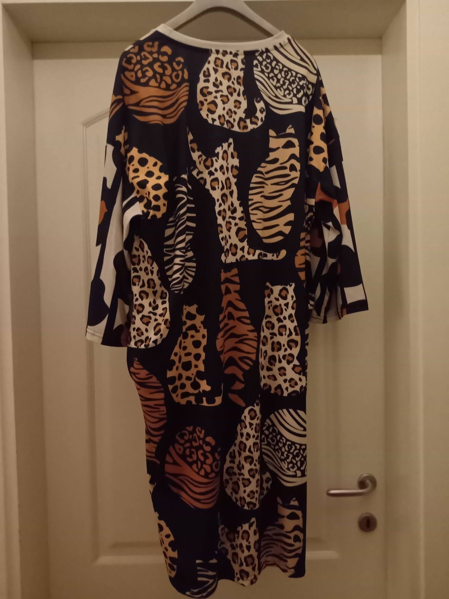 Lounge Dress Leopard Cats Front/Back
