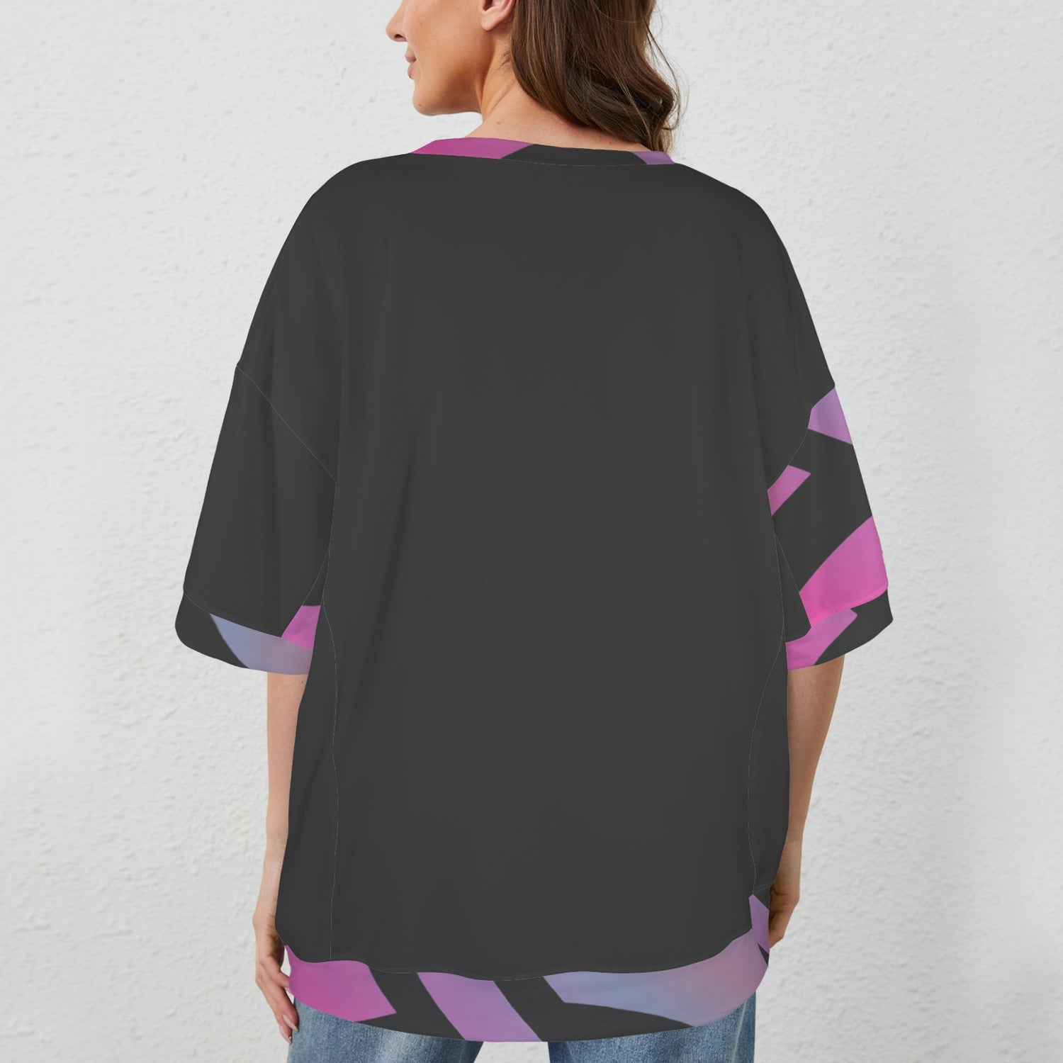 Let's Connect Hem T-Shirt Black