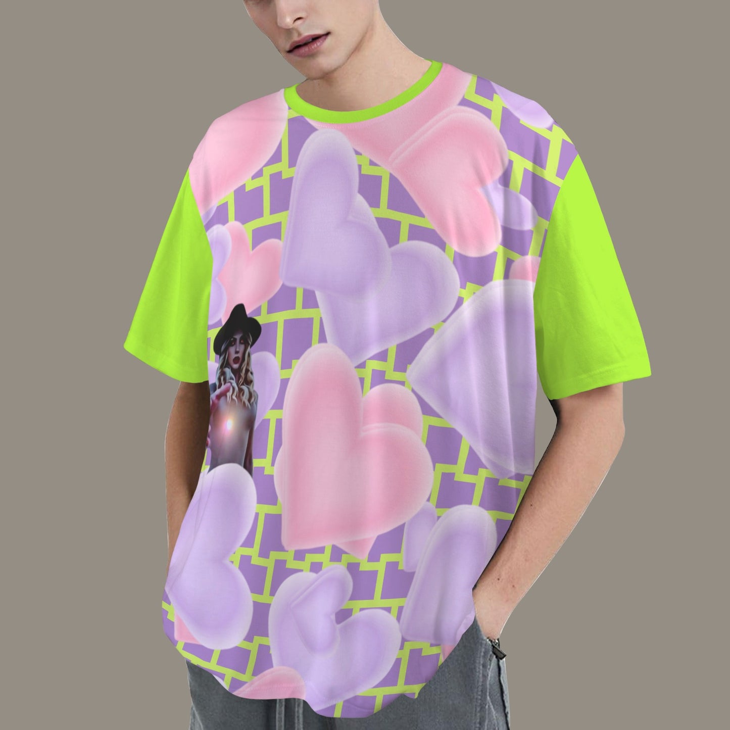 RANSIE FIGURE T-SHIRT - LILAC WALL & HEARTS - BRIGHT GREEN