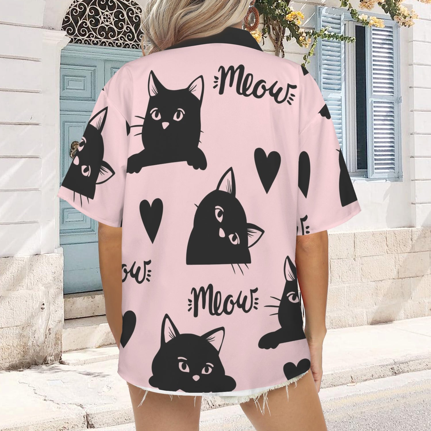 Cat & Meaw Pink Lapel Button T-Shirt