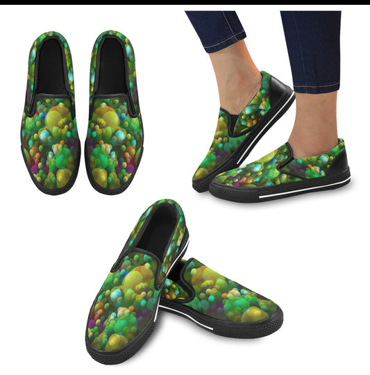 Super Comfortable Stylish Slip-On Shoes Green Bubbles