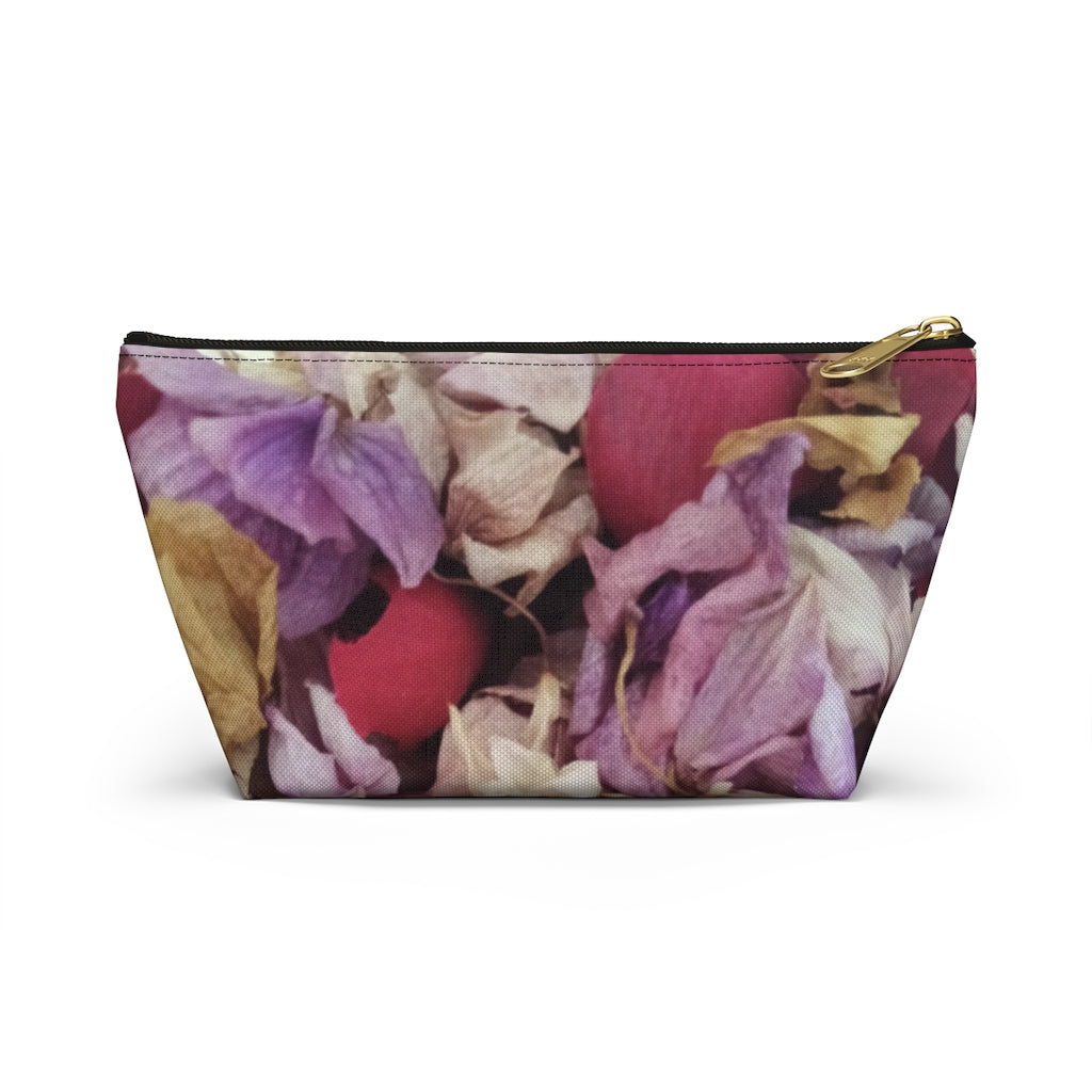 Petals Accessory Pouch w T-bottom